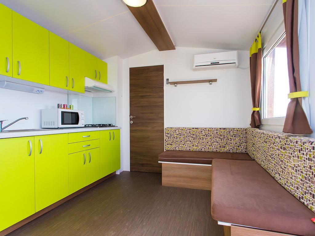 Zelena Laguna Mobile Homes Mugeba Esterno foto